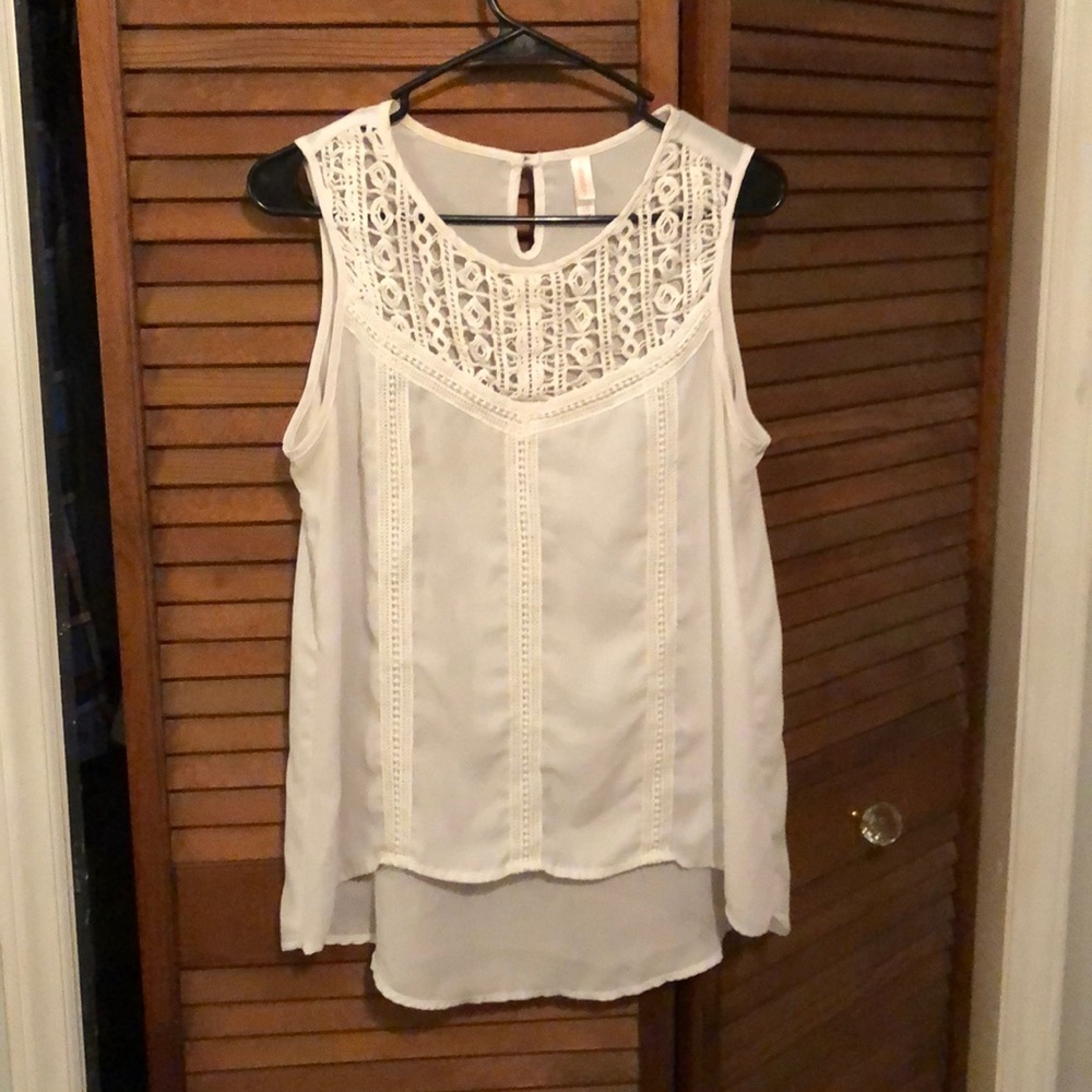 White tank top